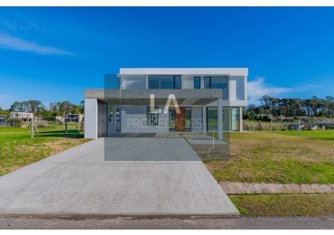 RUMENCO JOVEN CASA EN VENTA A ESTRENAR 